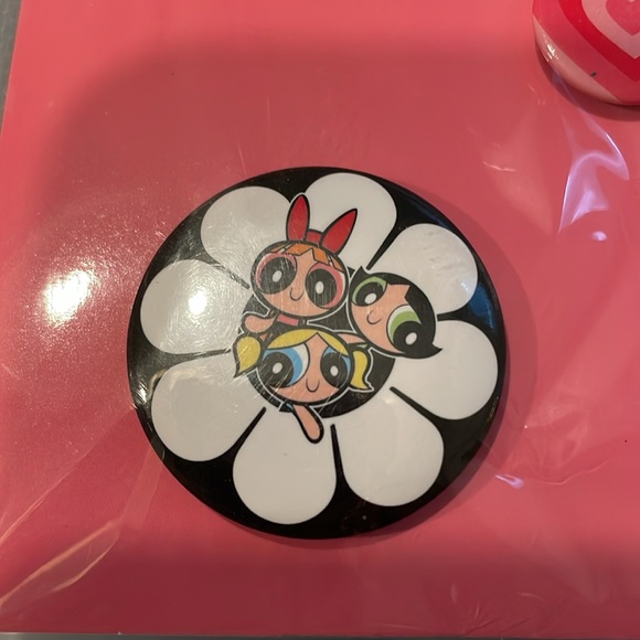 Dolls Kill / The Powerpuff Girls Pin Set - Picture 2 of 5
